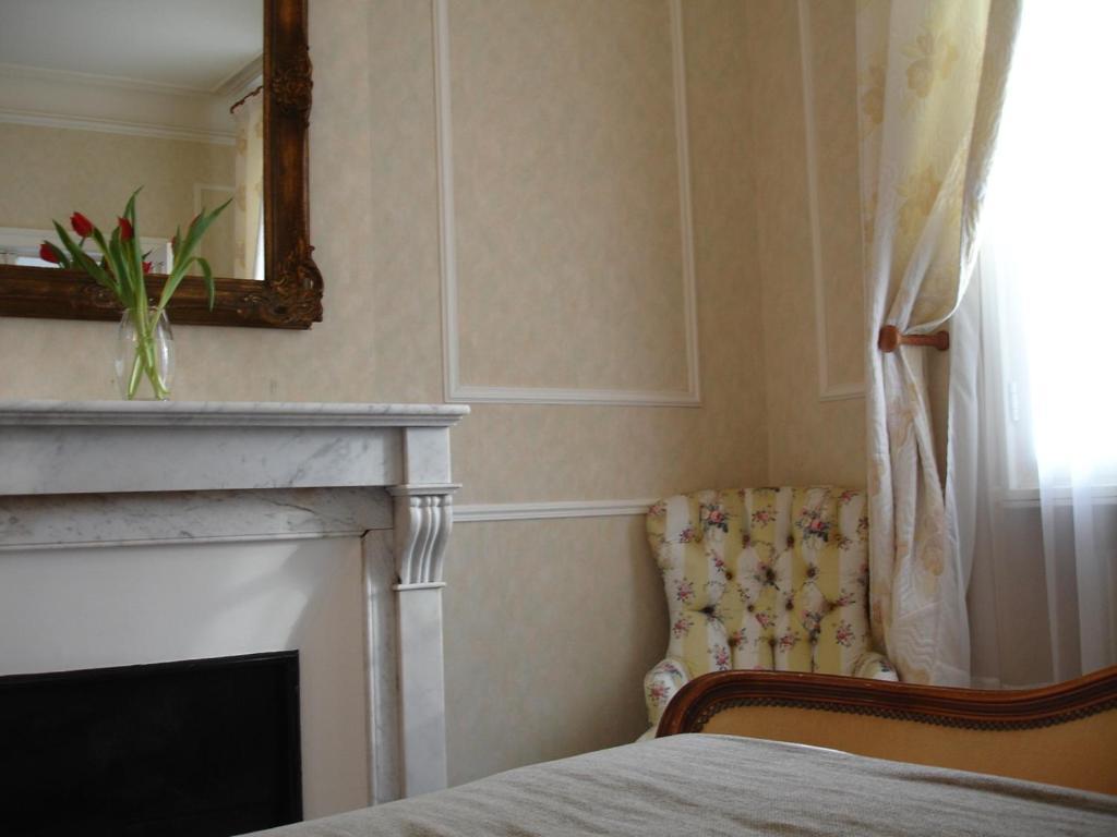 Chateau Beau Jardin Hotel Gaillan-en-Médoc Quarto foto